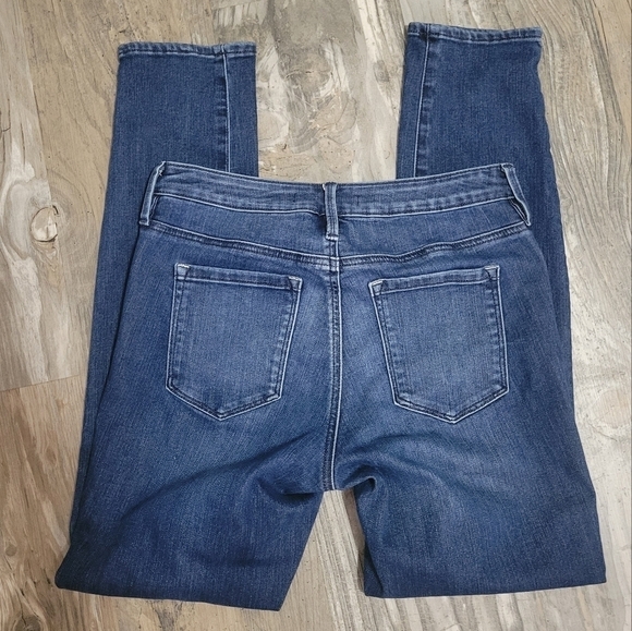 Athleta Jean's size 4 - Picture 2 of 7